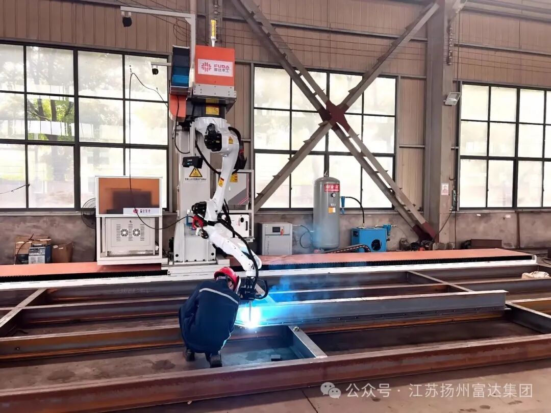 富达引进高端自动化产线，赋能现代化智慧水网建设